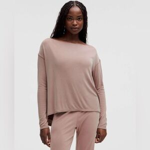 Lululemon Drapey Softstreme Off-The-Shoulder Long-Sleeve Shirt in Twilight Rose